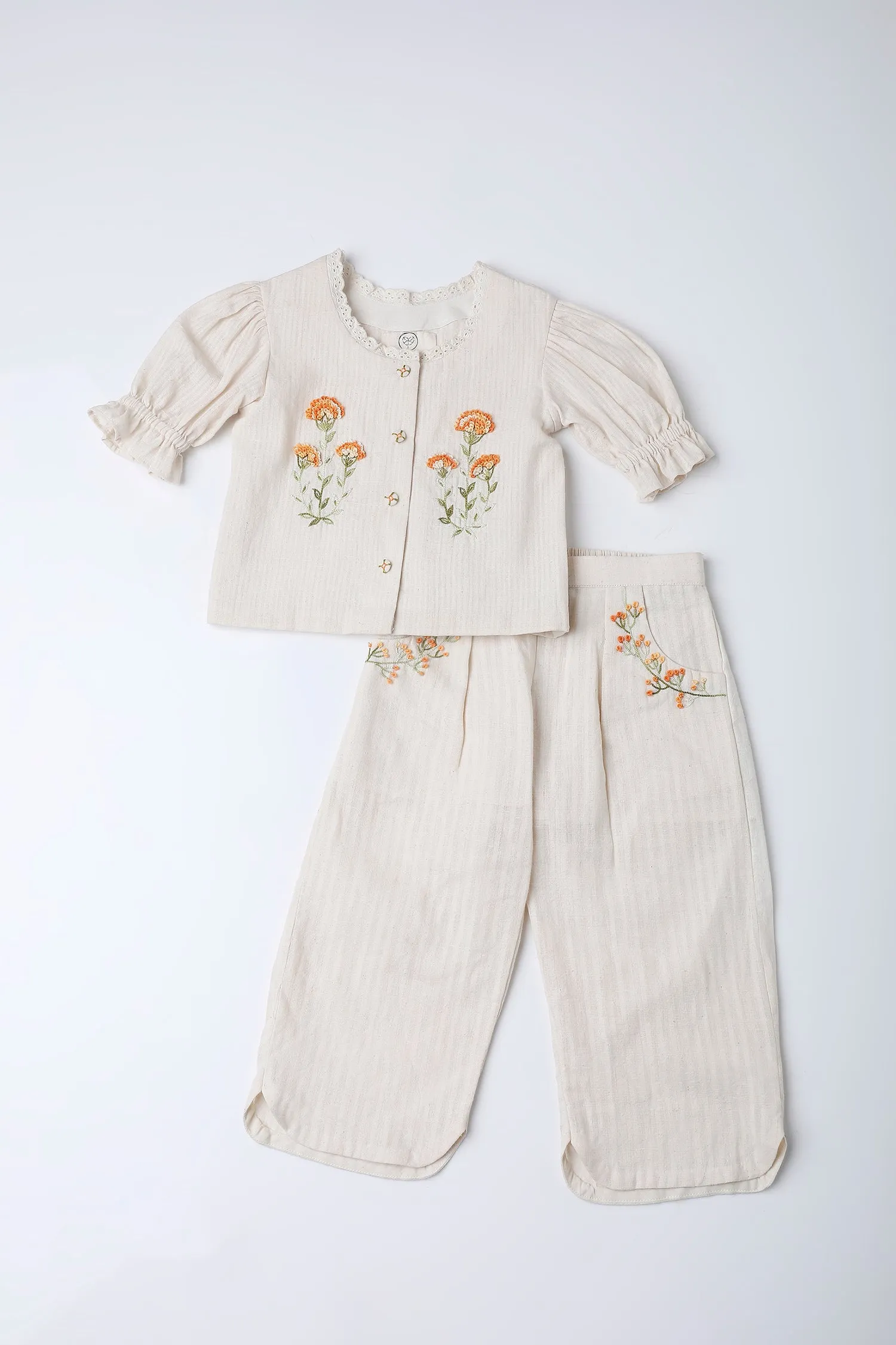 Aroma twin set