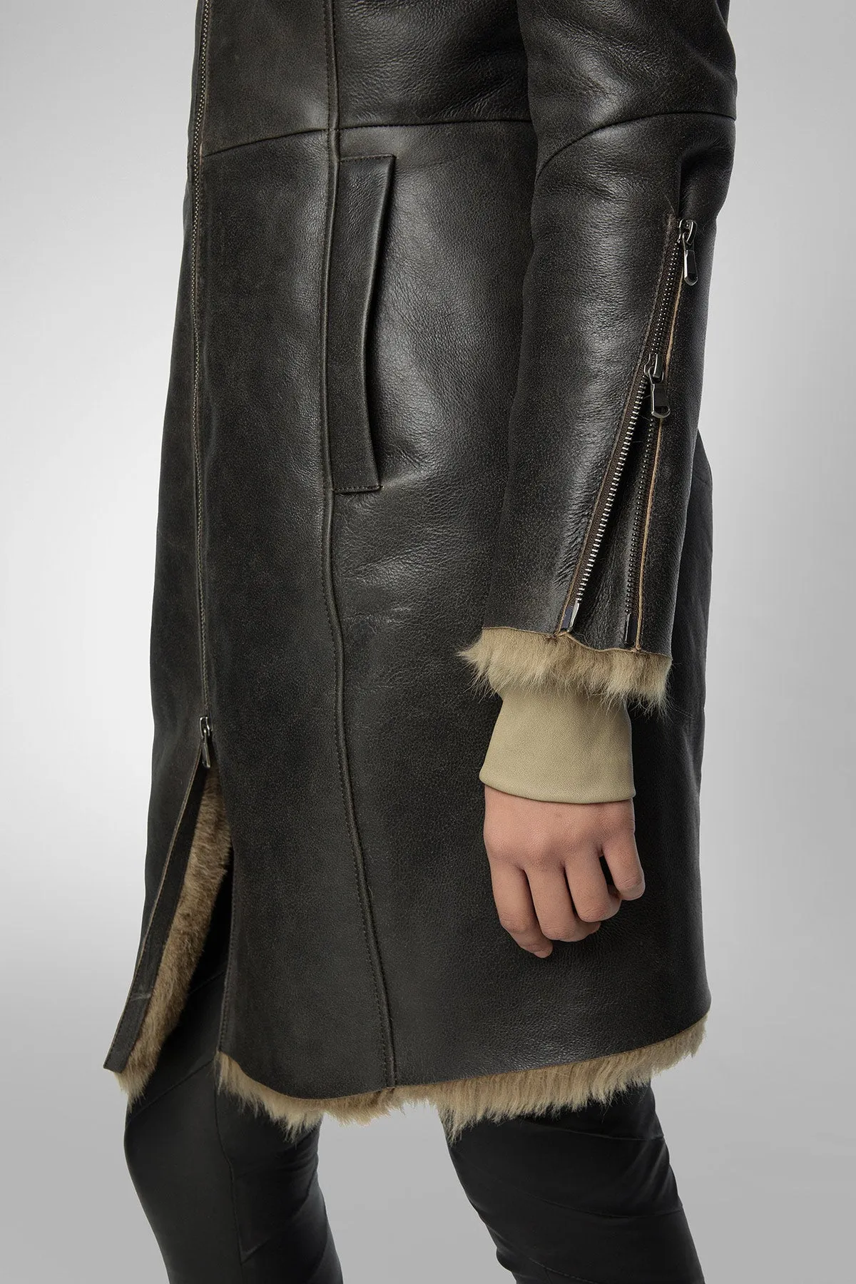 Billie - Desert Beige Shearling Coat