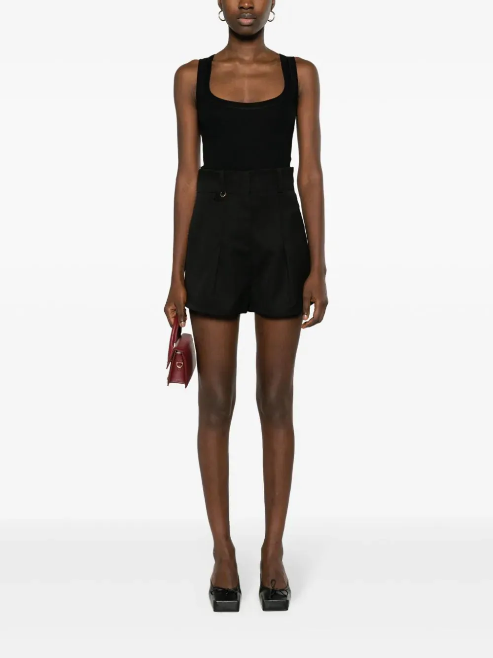 Le short Bari